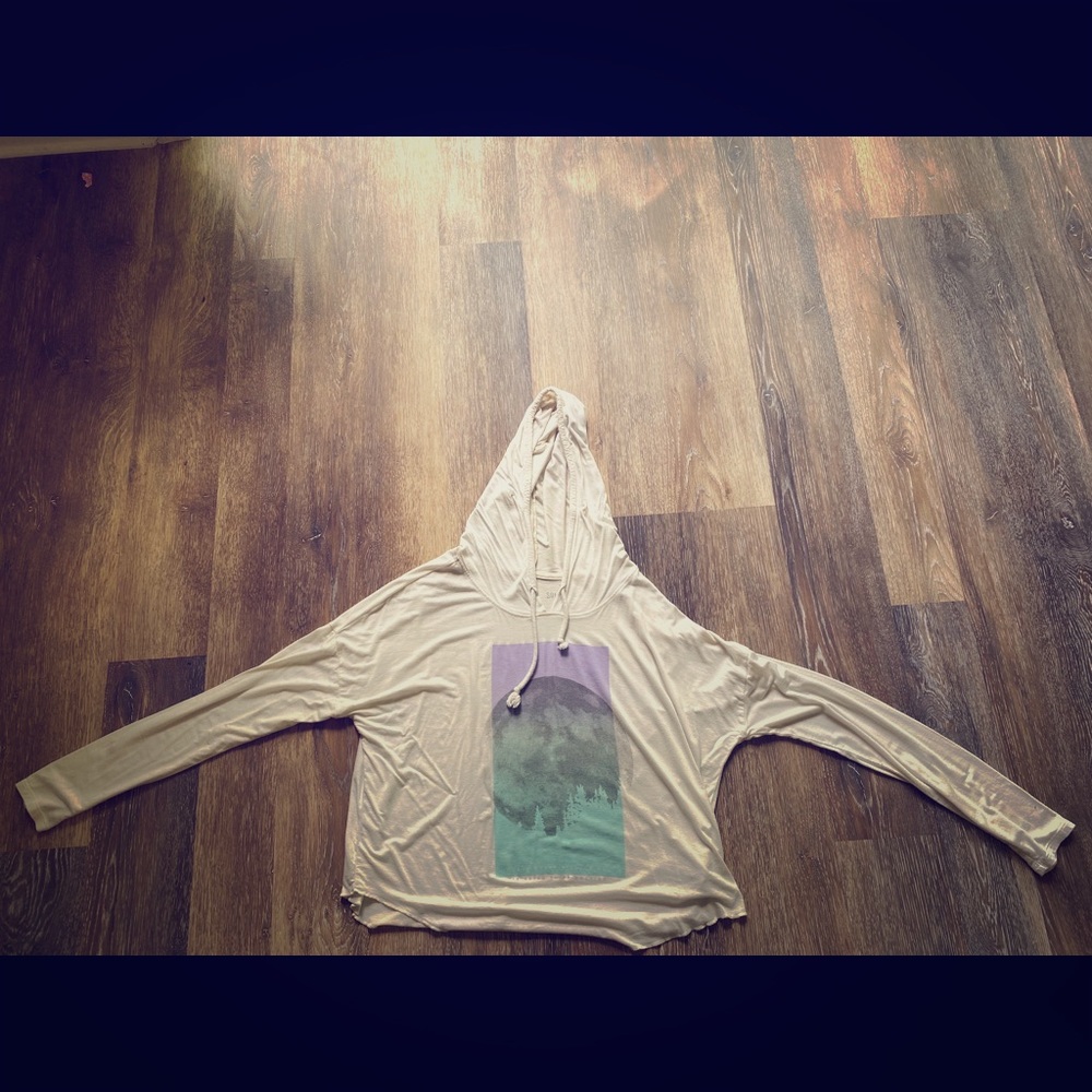 Long Sleeve Hoodie Shirt(cropped)
